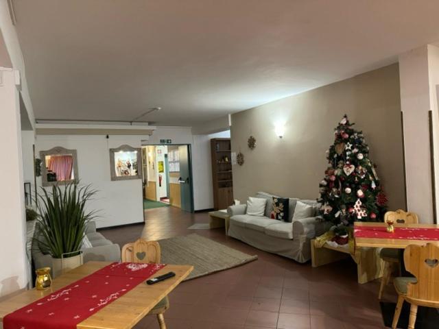 Life Hotels Des Alpes Folgaria Exterior photo